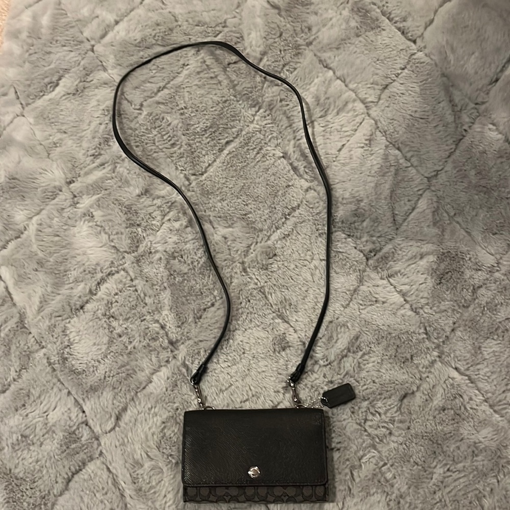 coach black cross body wallet